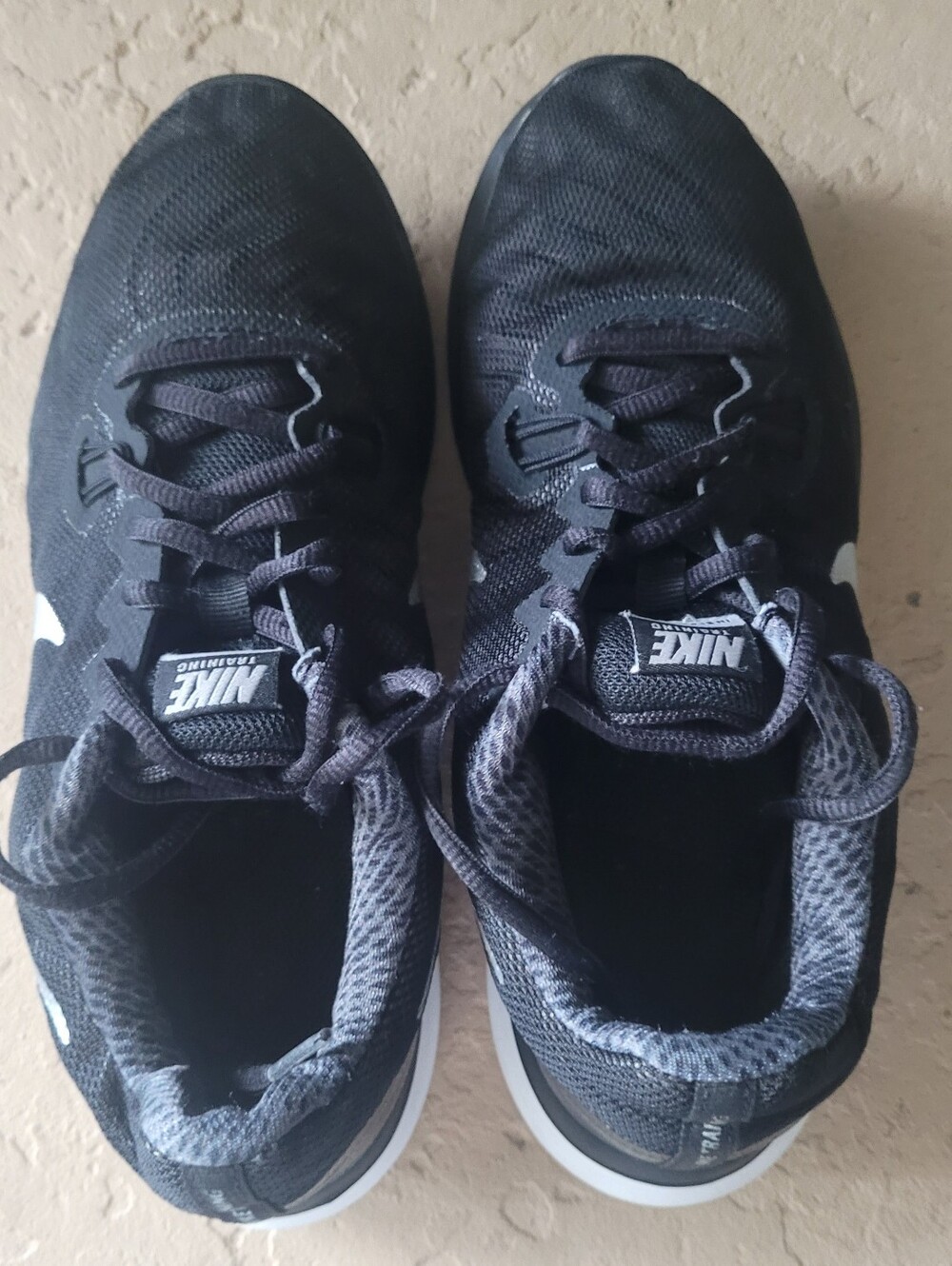 Size 7 Nike In Season TR 7 Black Running Women Sneakers 909009-001 - Picture 5 of 7